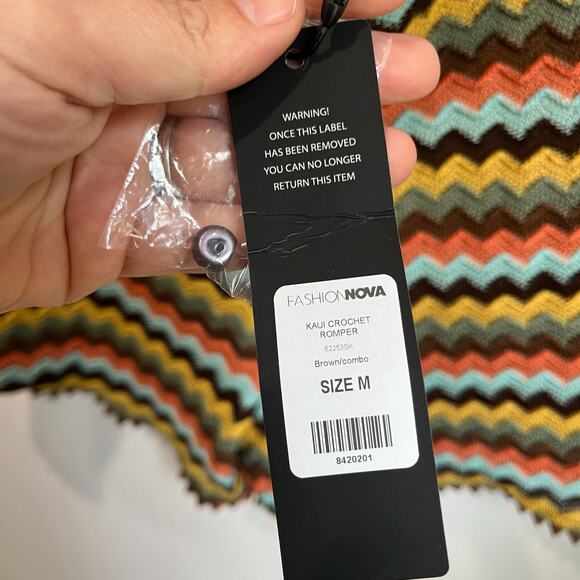 FashionNova Kaui Crochet Halter Romper Multicolor Knit Festival Boho Summer Sz M - Picture 9 of 10